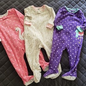 3 Carters footed pajamas